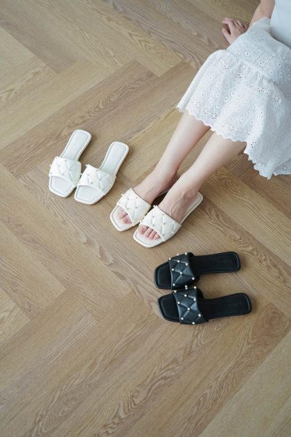 SOLACE - Flat Sandals - GEMMA